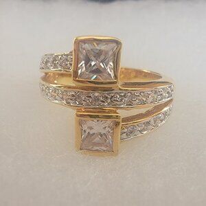 Lia Sophia Gold 3-stone RIng Sz 6.5